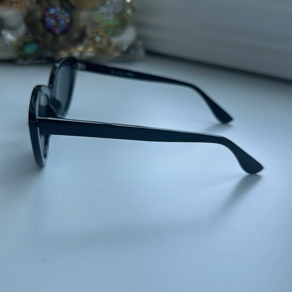 Vintage Black cat eye sunglasses main image 10